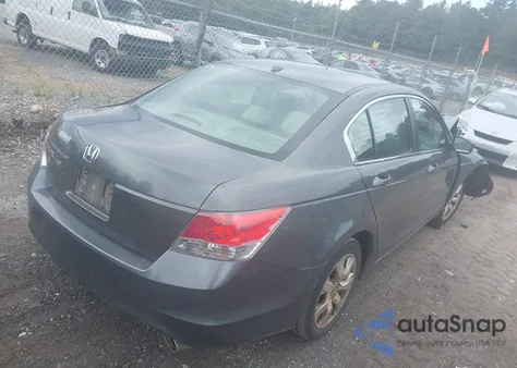 2008 Honda Accord 2.4 Ex-L z USA, uszkodzony, nr VIN 1HGCP26848A082615
